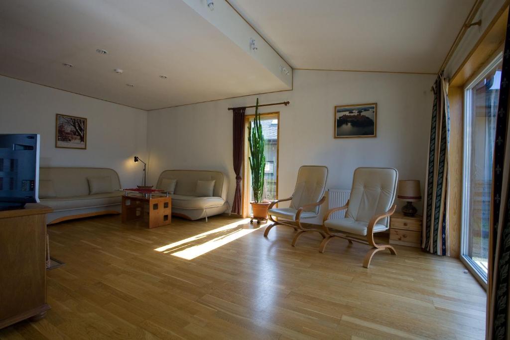 Love Island Guesthouse Druskininkai Bilik gambar